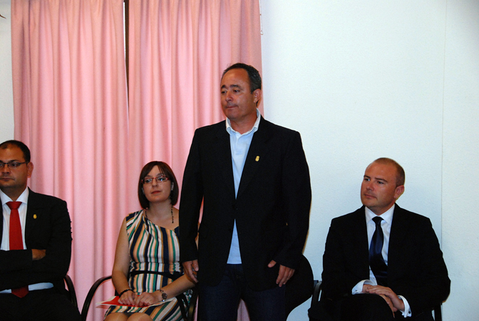 2011